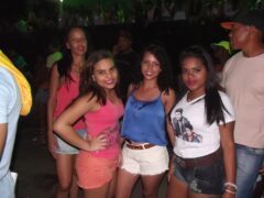 Oktober 10 Anos